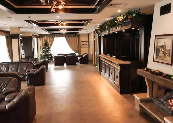 Хотел парк панорама 4*